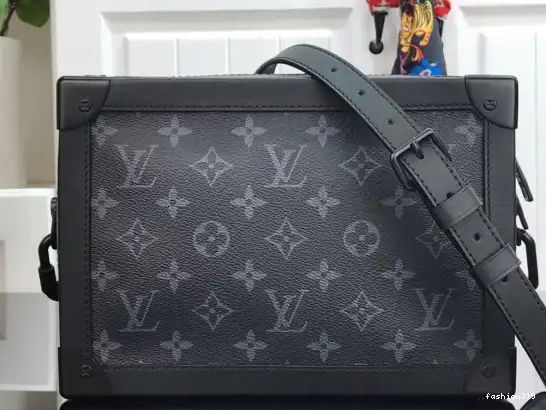 TRUNK LOUIS VUITTON SOFT 0505